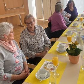 frauen26kl