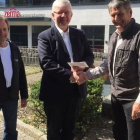 Spendeübergabe-2015.04.24_fertig