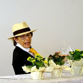 Frauenn60