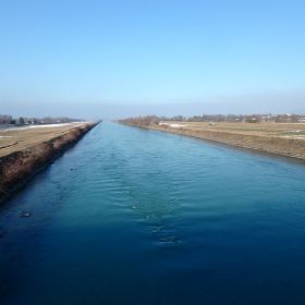 32_Neuer_Rhein_