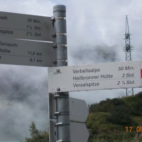 001Wegweiser_nähe_Zeinisjoch_022